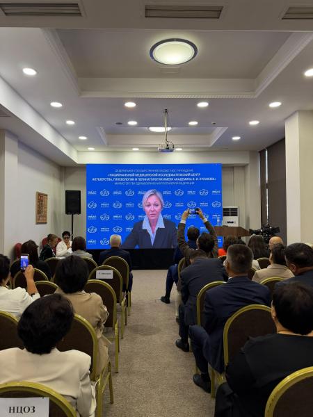 ҚАЗАҚСТАН РЕСПУБЛИКАСЫНЫҢ ТӘУЕЛСІЗДІГІНІҢ 35 ЖЫЛДЫҒЫНА АРНАЛҒАН САНИТАРИЯЛЫҚ-ЭПИДЕМИОЛОГИЯЛЫҚ ҚЫЗМЕТ ҚЫЗМЕТКЕРЛЕРІНІҢ АЛҒАШҚЫ ХАЛЫҚАРАЛЫҚ КОНГРЕСІ ӨТТІ 6